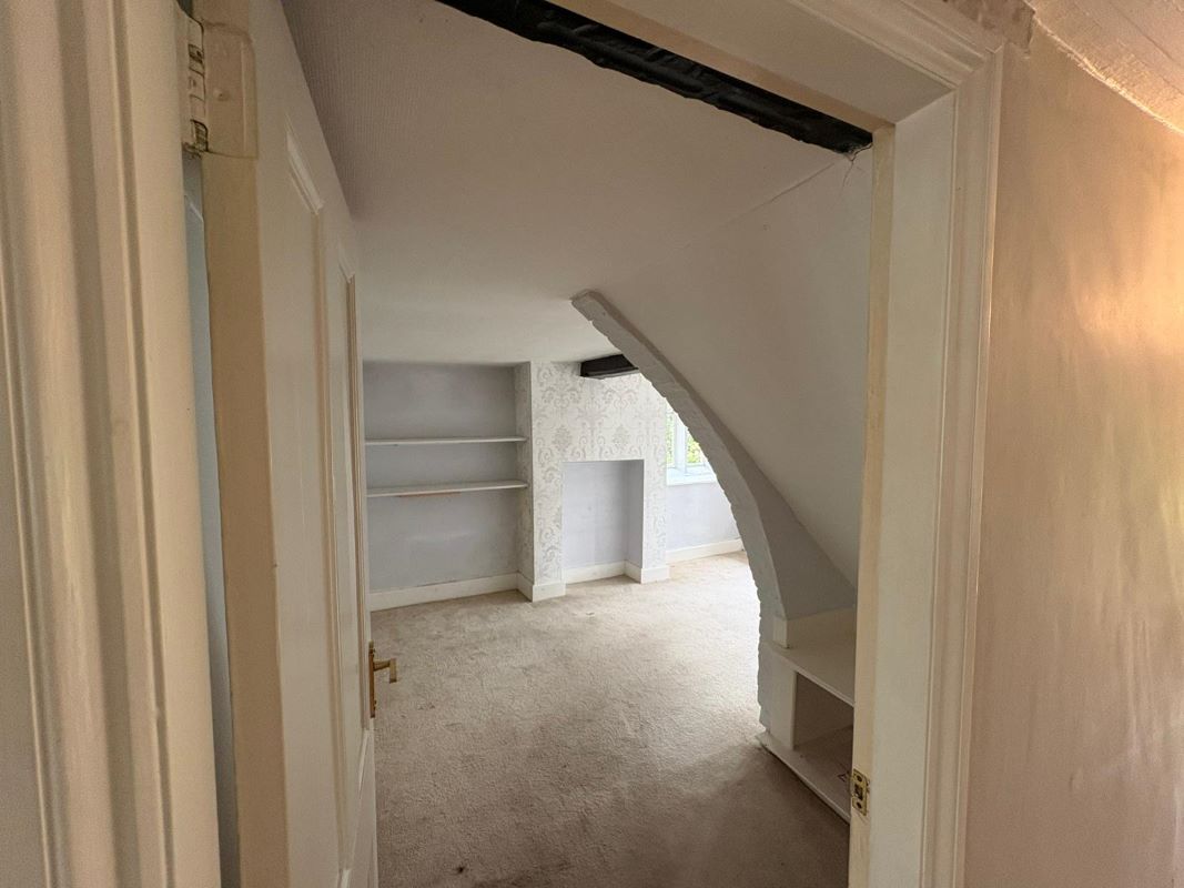 South Lodge The Park, Cawthorne, Barnsley, South Yorkshire, S75 4EL