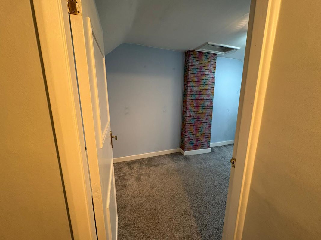 South Lodge The Park, Cawthorne, Barnsley, South Yorkshire, S75 4EL