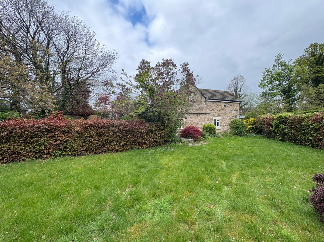 South Lodge The Park, Cawthorne, Barnsley, South Yorkshire, S75 4EL