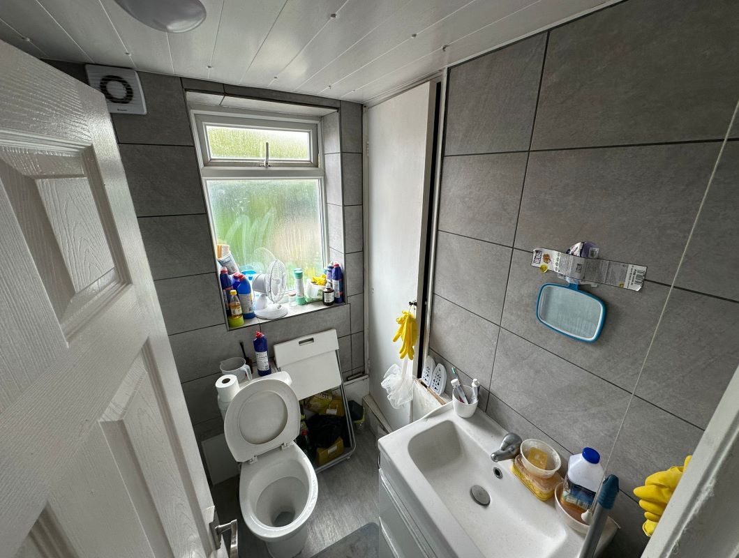 73B Somersby Road, Woodthorpe, Nottingham, NG5 4LW