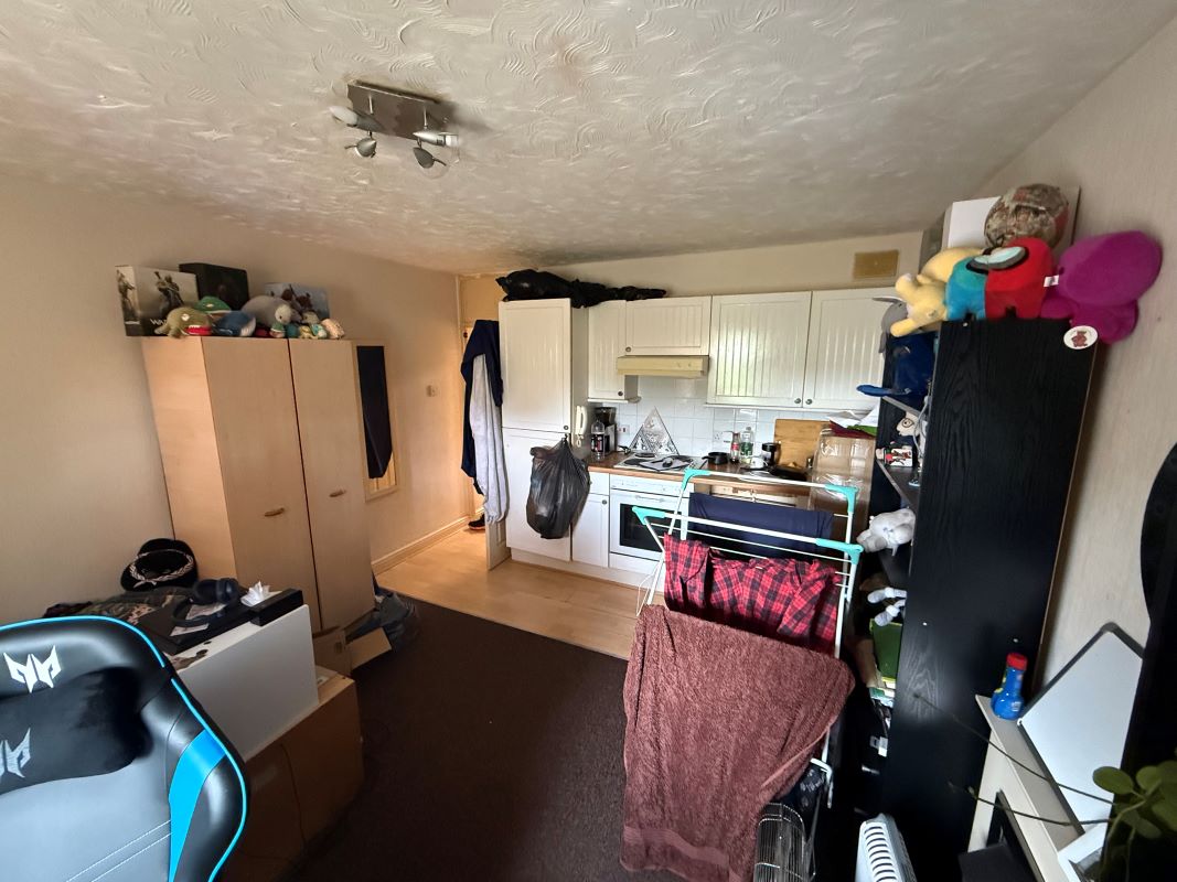 36 Tavistock Court, Nottingham, NG5 2EH