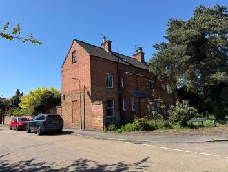 147 & 149 Low Street, 6 & 7 Brooklands Close, Collingham, Newark, Nottinghamshire, NG23 7NN