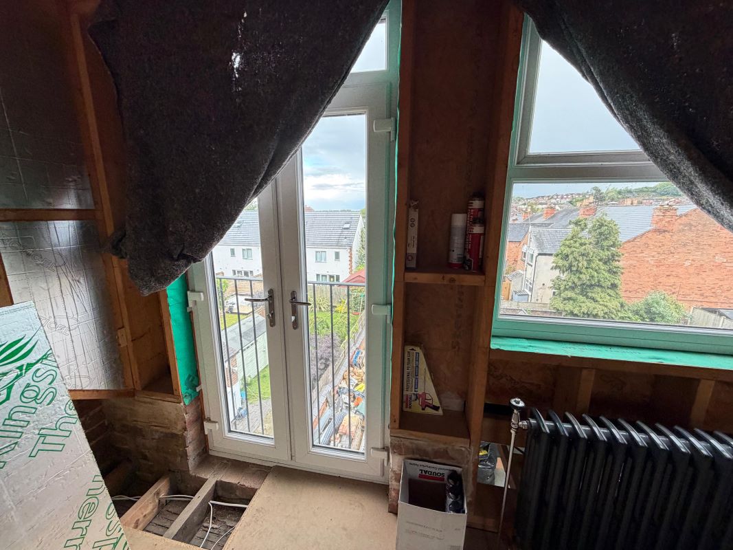 48 Burton Road, Carlton, Nottingham, NG4 3DH