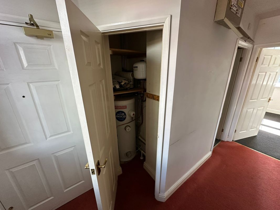 1 St. Edithas Court, 1 Kensington Drive, Tamworth, Staffordshire, B79 8RD