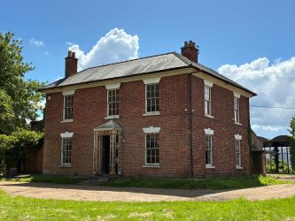 Hemington House, Tamworth Road, Shardlow, Derbyshire, DE72 2HP