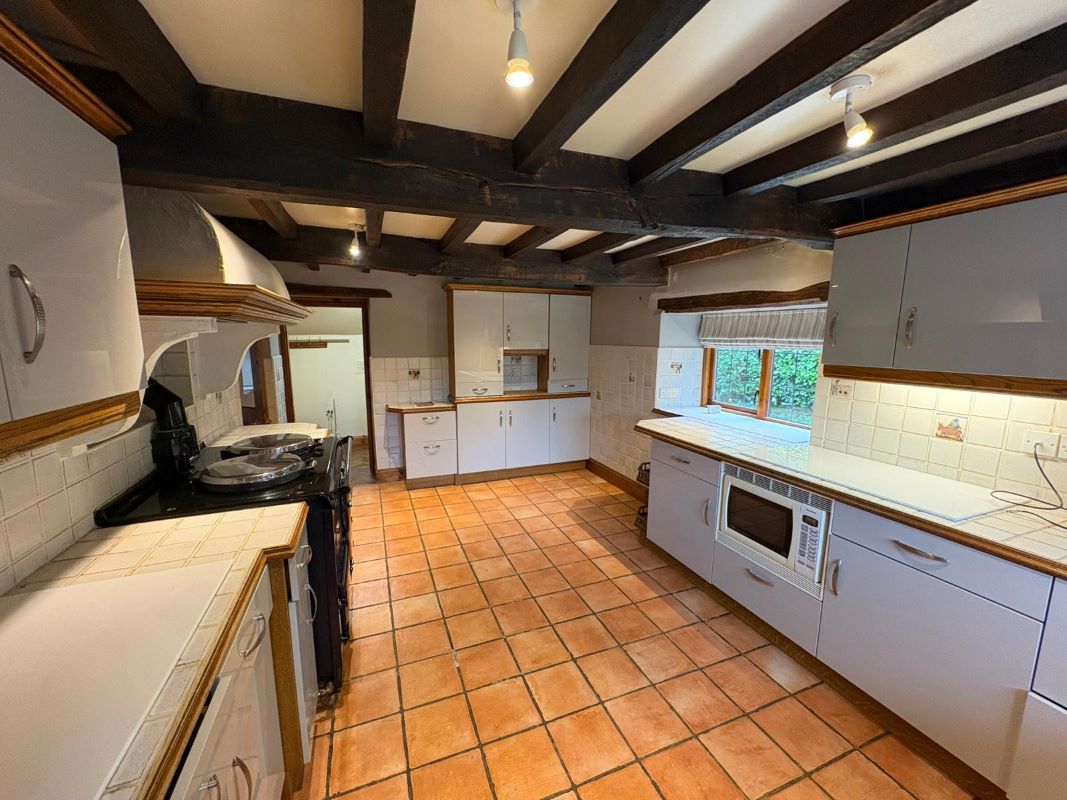 Holly Hock Cottage, Raw Green, Cawthorne, Barnsley, South Yorkshire, S75 4AW
