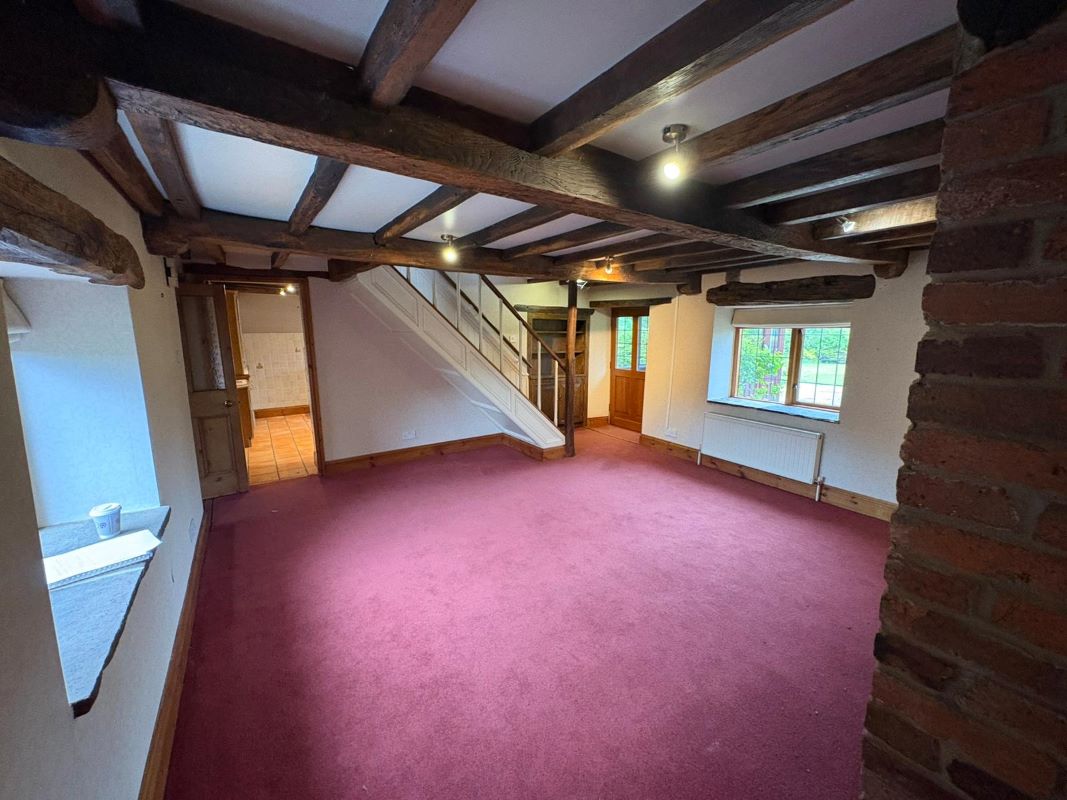 Holly Hock Cottage, Raw Green, Cawthorne, Barnsley, South Yorkshire, S75 4AW