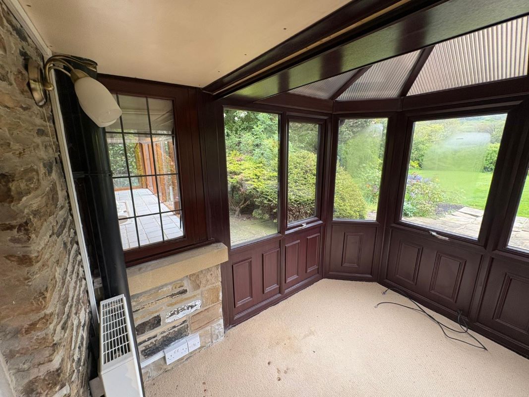 Holly Hock Cottage, Raw Green, Cawthorne, Barnsley, South Yorkshire, S75 4AW