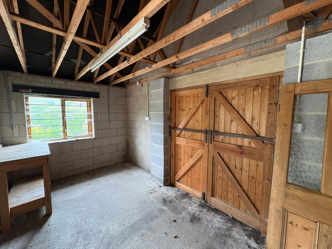 Holly Hock Cottage, Raw Green, Cawthorne, Barnsley, South Yorkshire, S75 4AW
