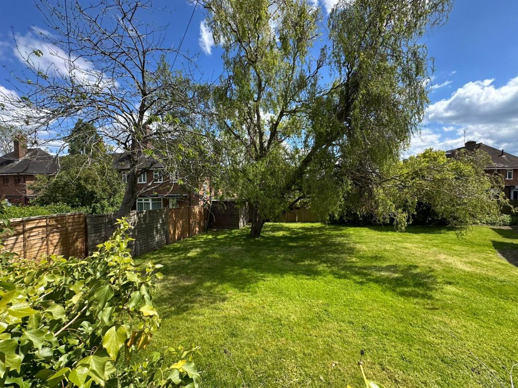 Land off Farm Close, Solihull, West Midlands, B92 9ES