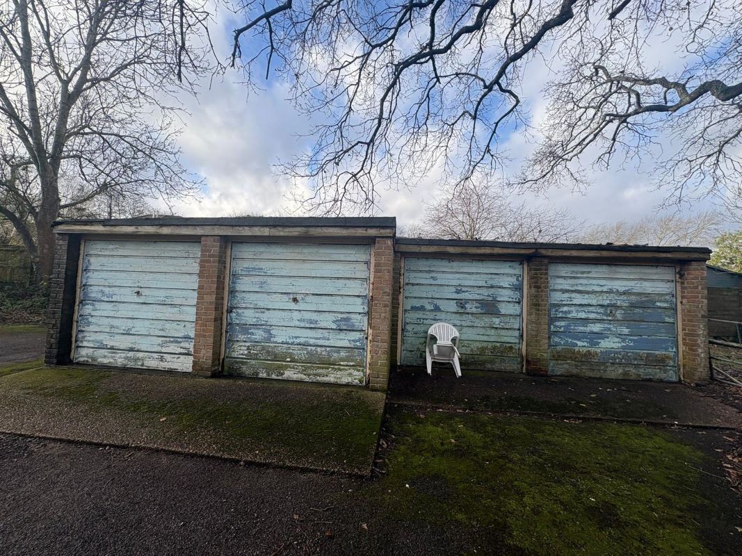 6 Lock-up Garages Julian Court, 147 Woodmill Lane, Southampton, Hampshire, SO18 2PG