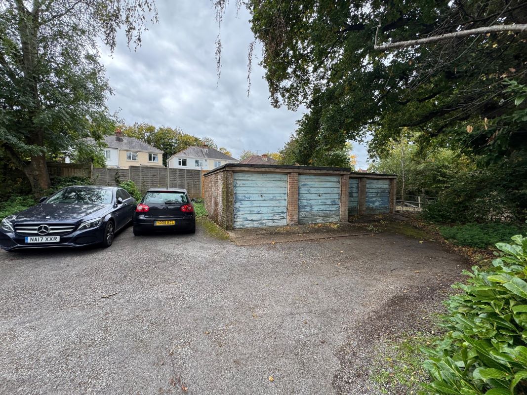 6 Lock-up Garages Julian Court, 147 Woodmill Lane, Southampton, Hampshire, SO18 2PG