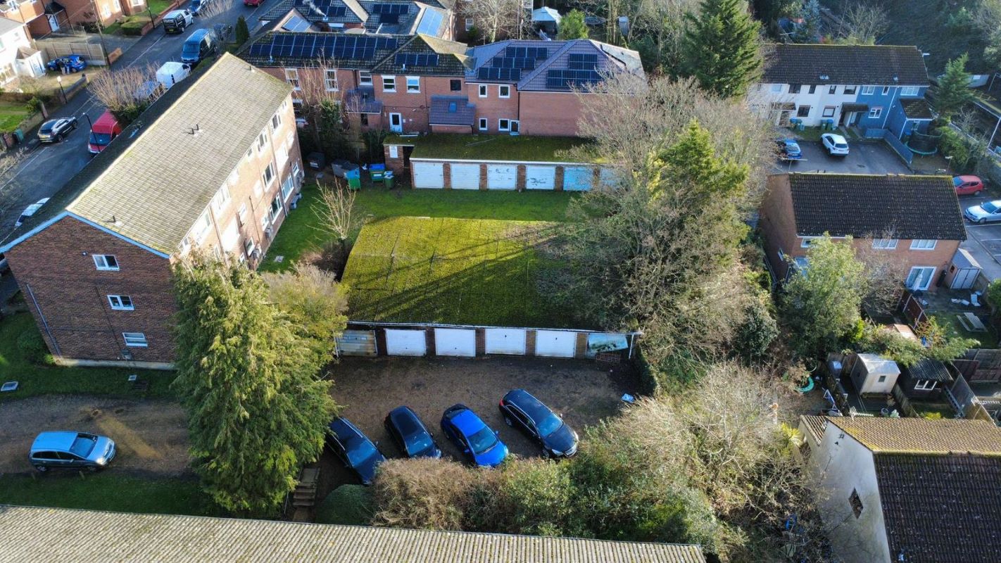 14 Lock-up Garages Robere House, Radstock Road, Southampton, City of Southampton, SO19 2QW
