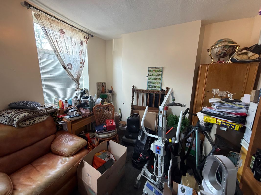 32 Whittier Road, Nottingham, NG2 4AS