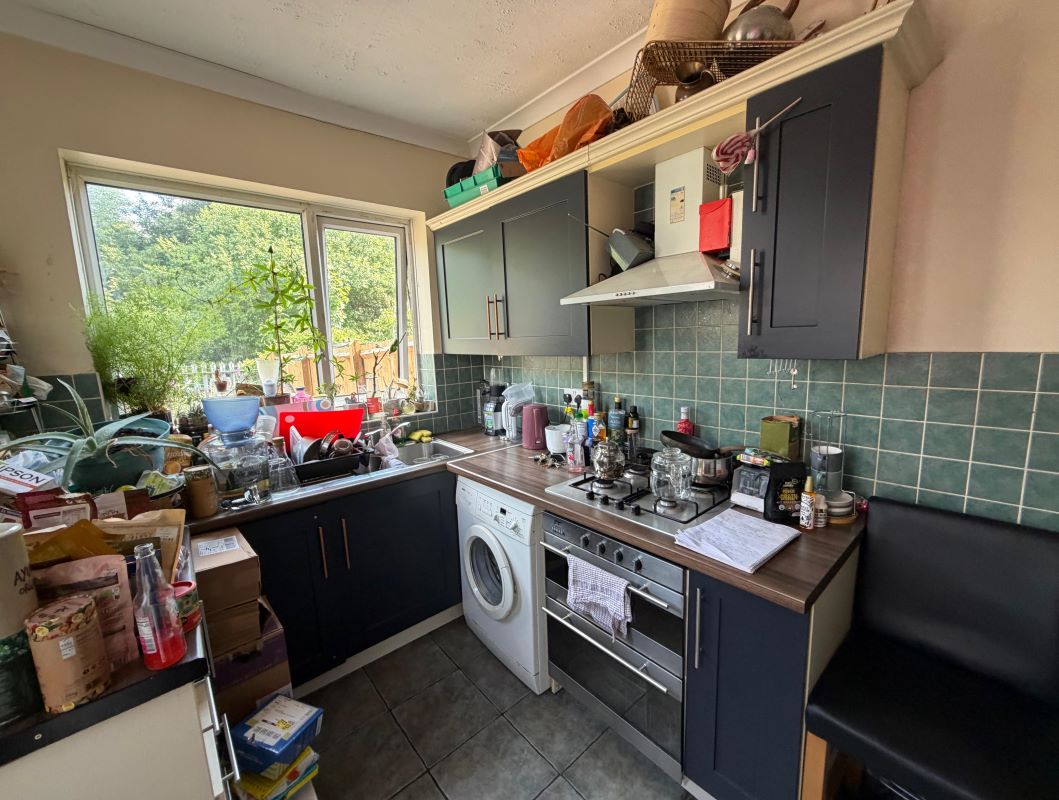 32 Whittier Road, Nottingham, NG2 4AS