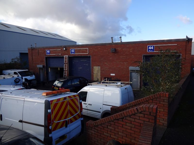 Units 42/44, Charles Street, Phoenix Industrial Estate, West Bromwich, West Midlands, B70 0AY