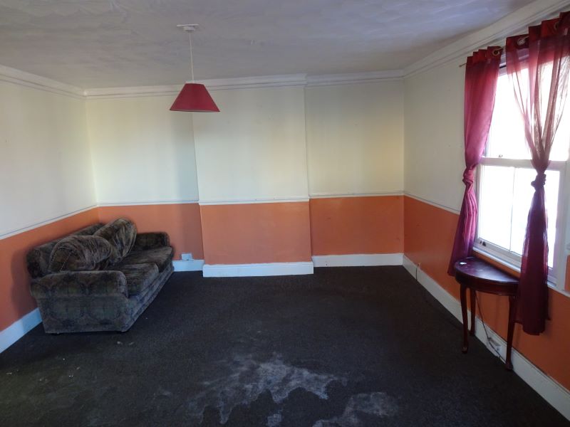 80 Trafalgar Square, Scarborough, North Yorkshire, YO12 7PY