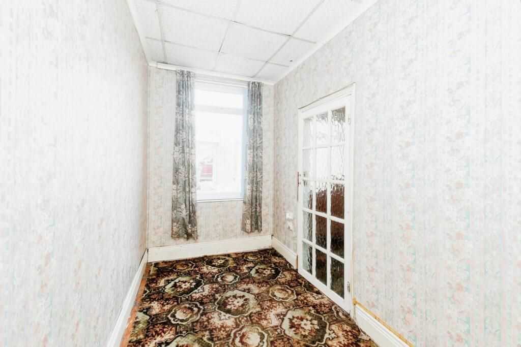 Sunderland, Tyne and Wear, SR4 6BA - Online Auctions