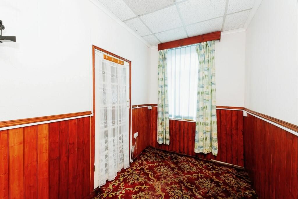 Sunderland, Tyne and Wear, SR4 6BA - Online Auctions