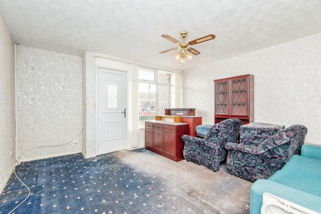 143 Winn Gardens, Sheffield, South Yorkshire, S6 1UF