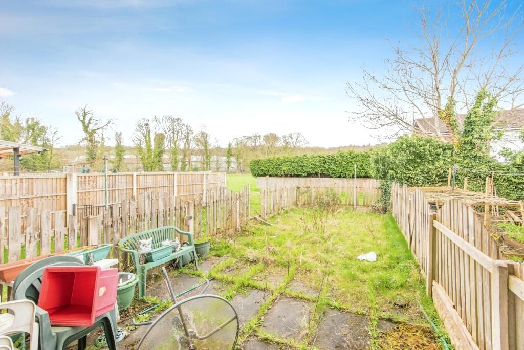 143 Winn Gardens, Sheffield, South Yorkshire, S6 1UF