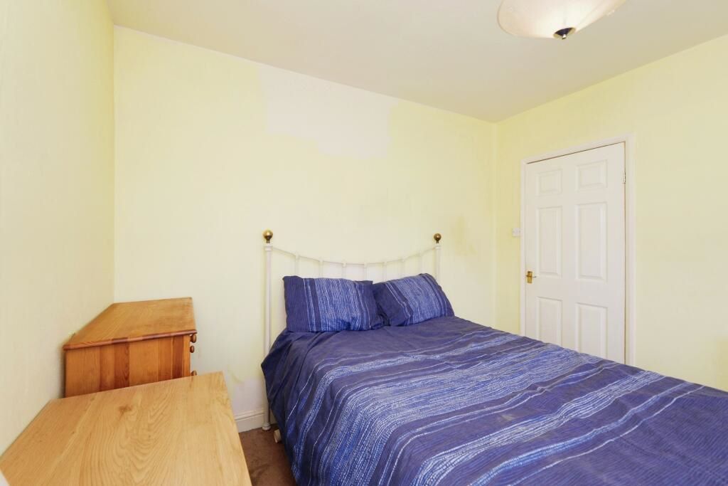 68 Duke Of York Avenue, Wakefield, West Yorkshire, WF2 7BZ