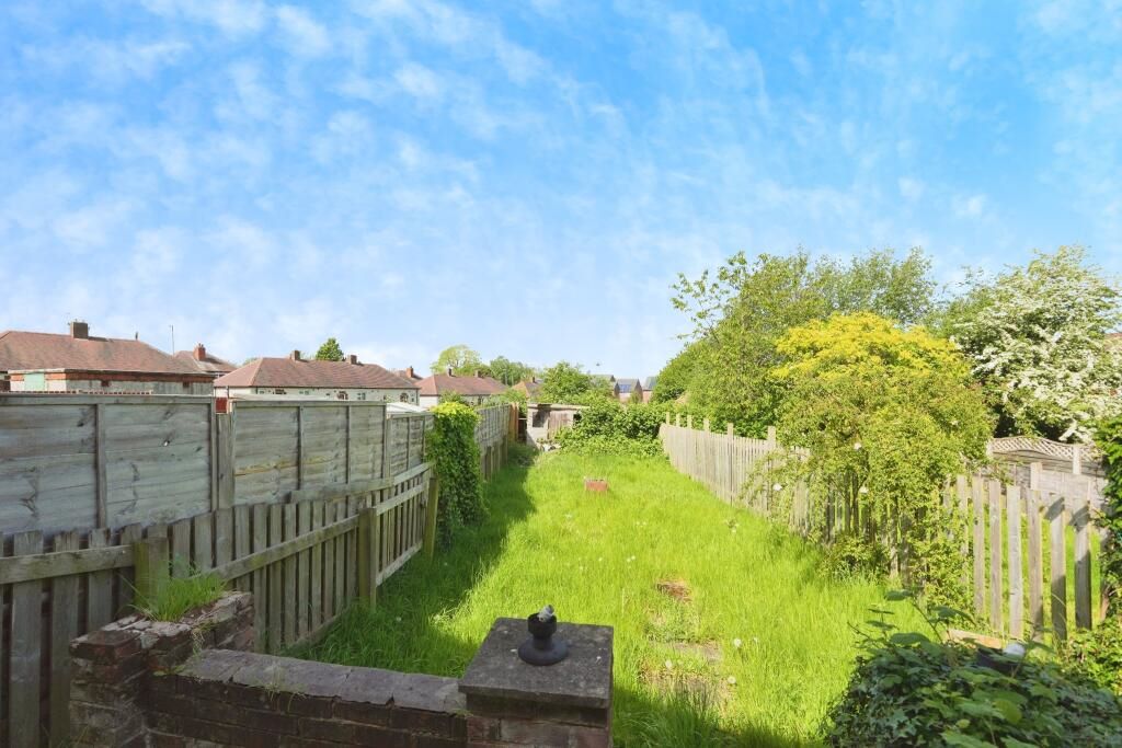 68 Duke Of York Avenue, Wakefield, West Yorkshire, WF2 7BZ