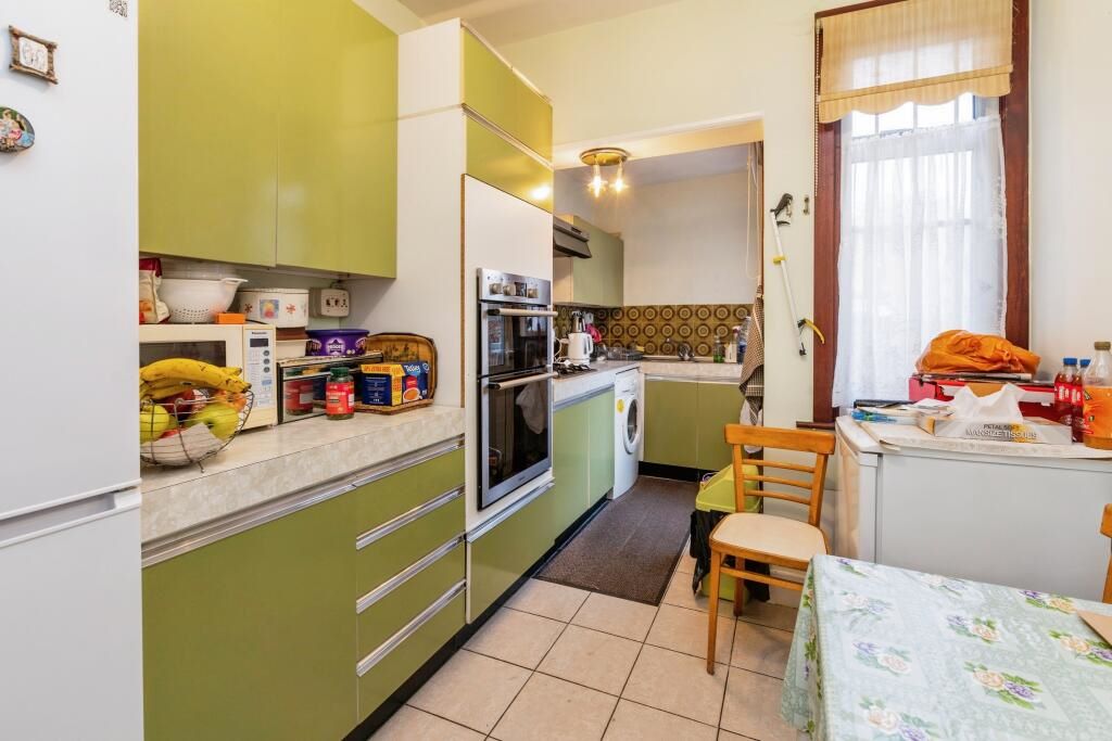 281 Lordship Lane, London, N17 6AA