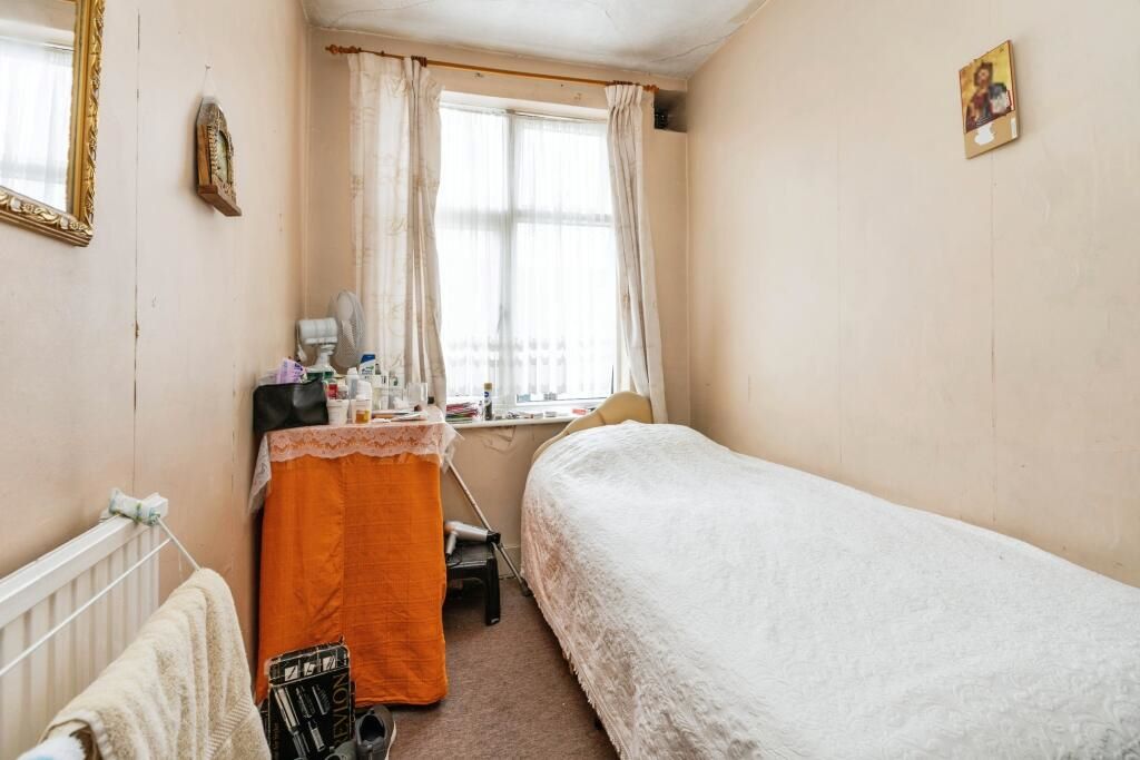 281 Lordship Lane, London, N17 6AA