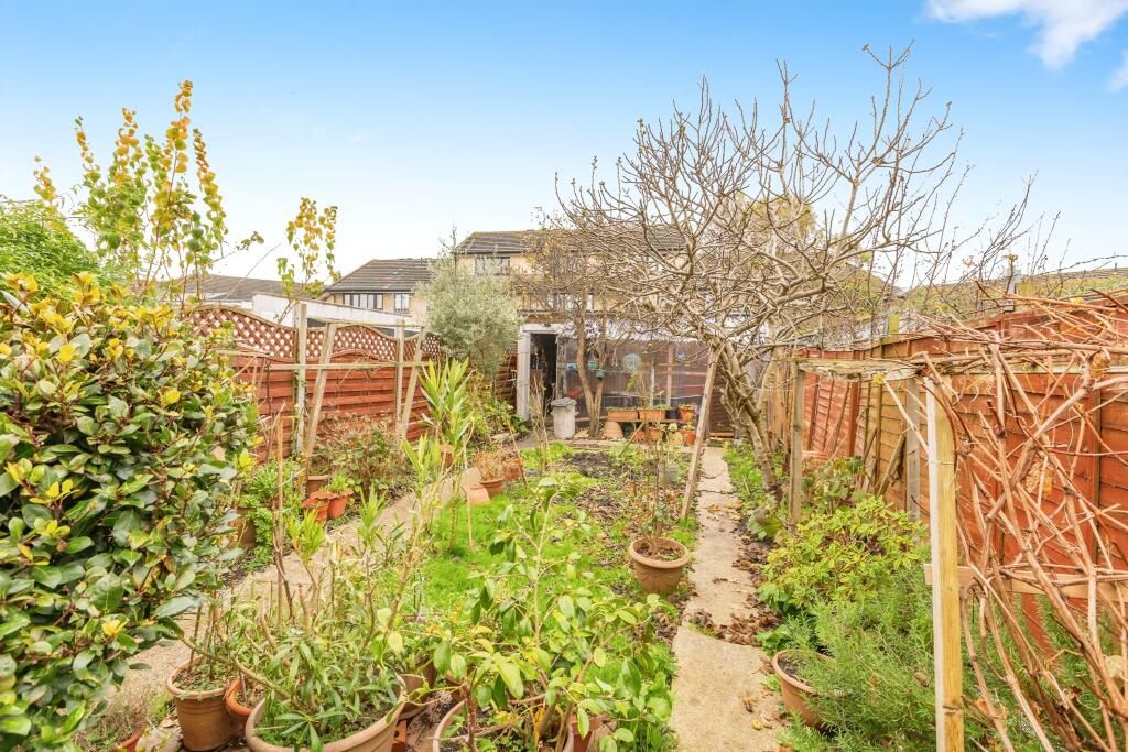 281 Lordship Lane, London, N17 6AA