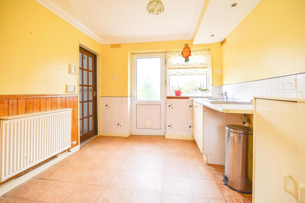 Middlesbrough, Cleveland, TS3 7HD - Online Auctions