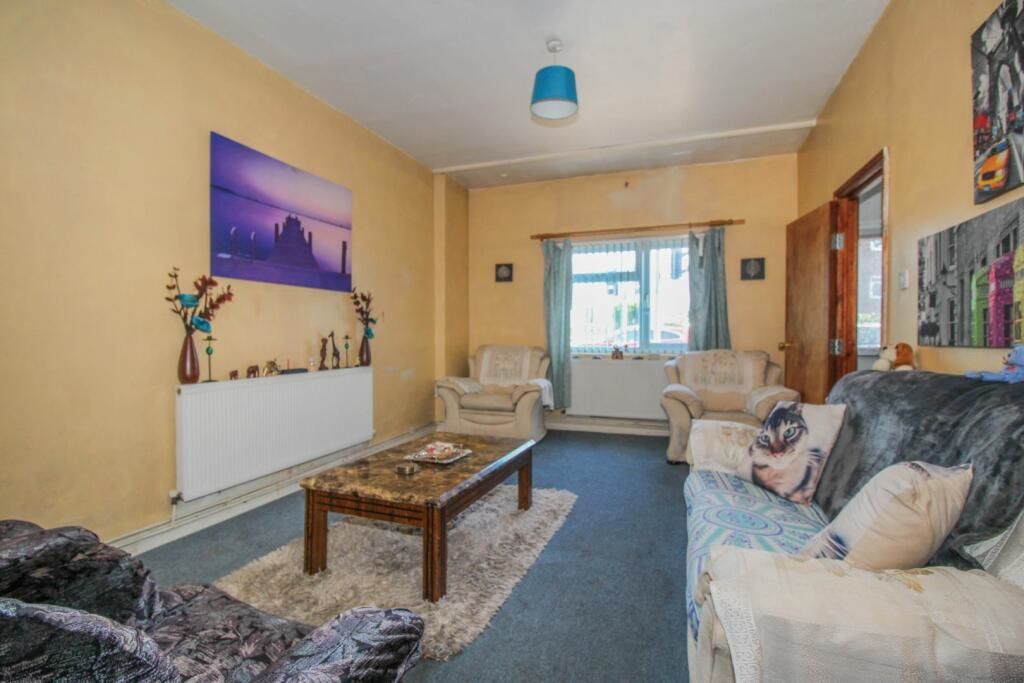 173 Bell Green Road, Coventry, West Midlands, CV6 7GW