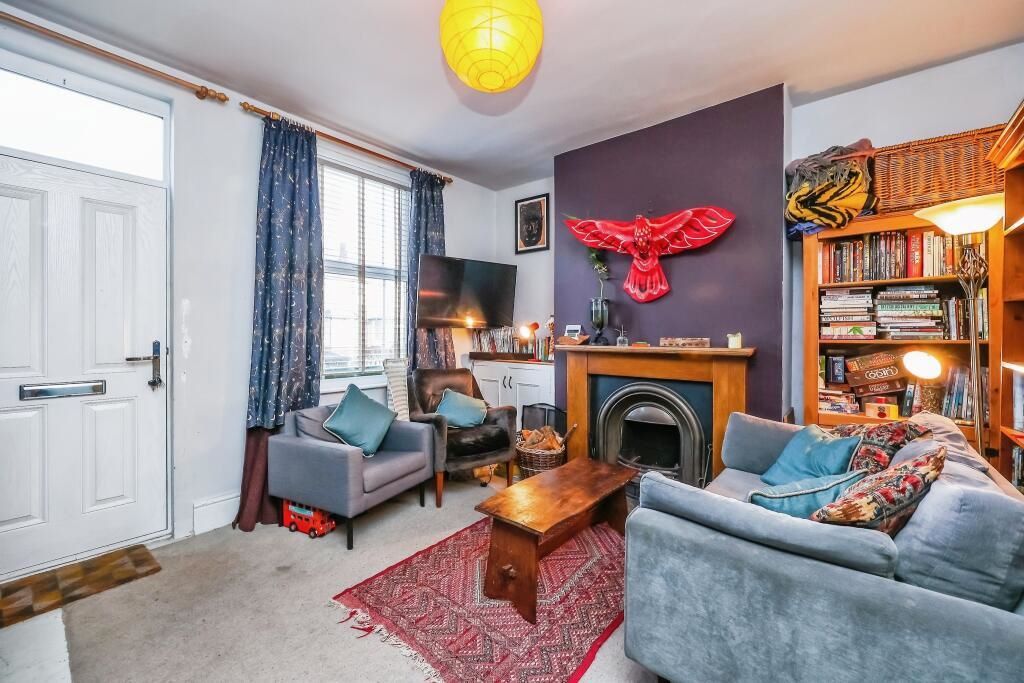 131 Nottingham Road, Nottingham, Nottinghamshire, NG7 7AY