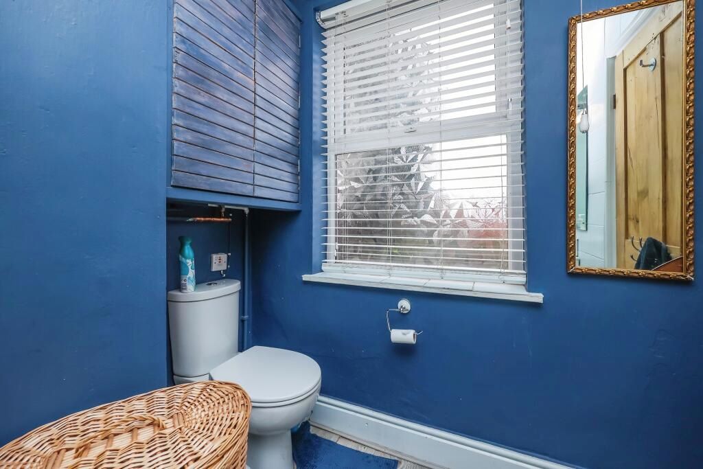 131 Nottingham Road, Nottingham, Nottinghamshire, NG7 7AY