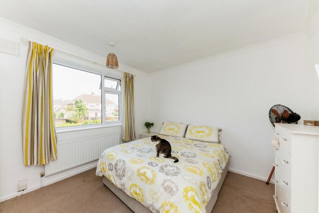 27 Lady Frances Crescent, Cleethorpes, South Humberside, DN35 9JX