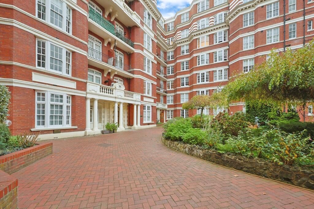 8 Maida Vale, London, W9 1TH
