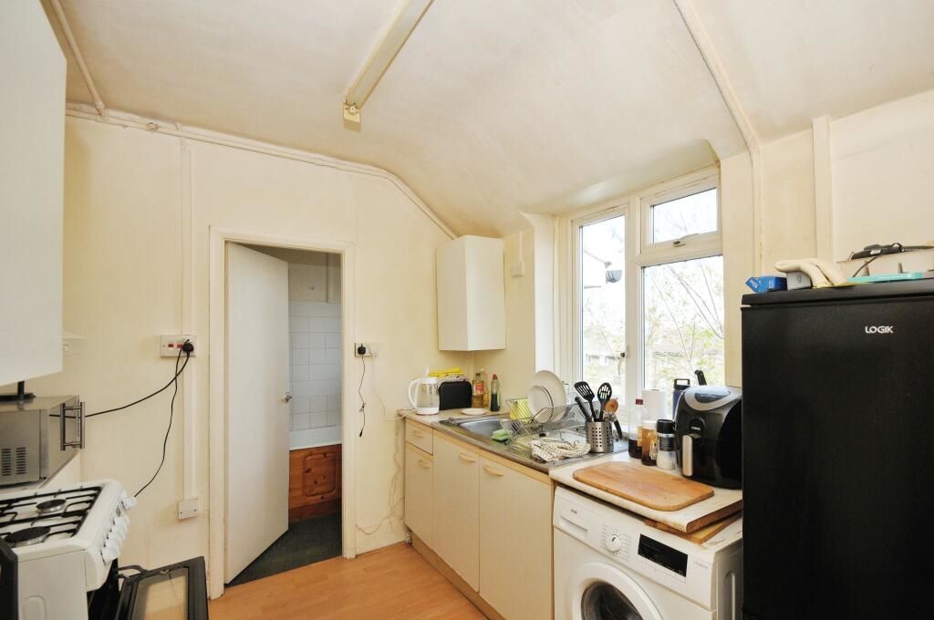 6 Cowden Street, London, SE6 3SW