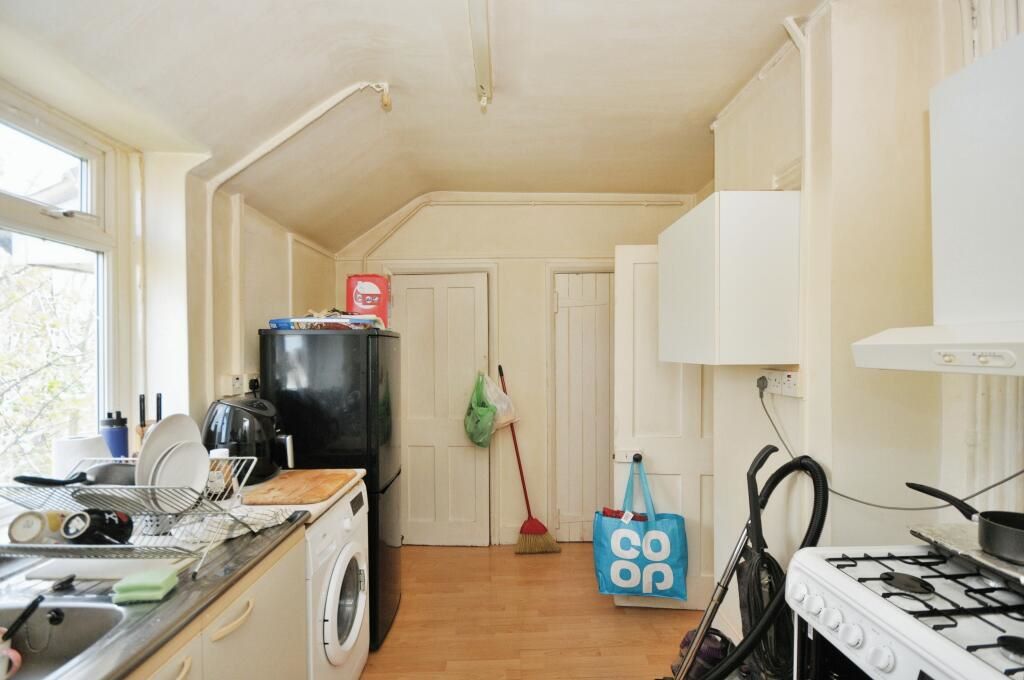 6 Cowden Street, London, SE6 3SW