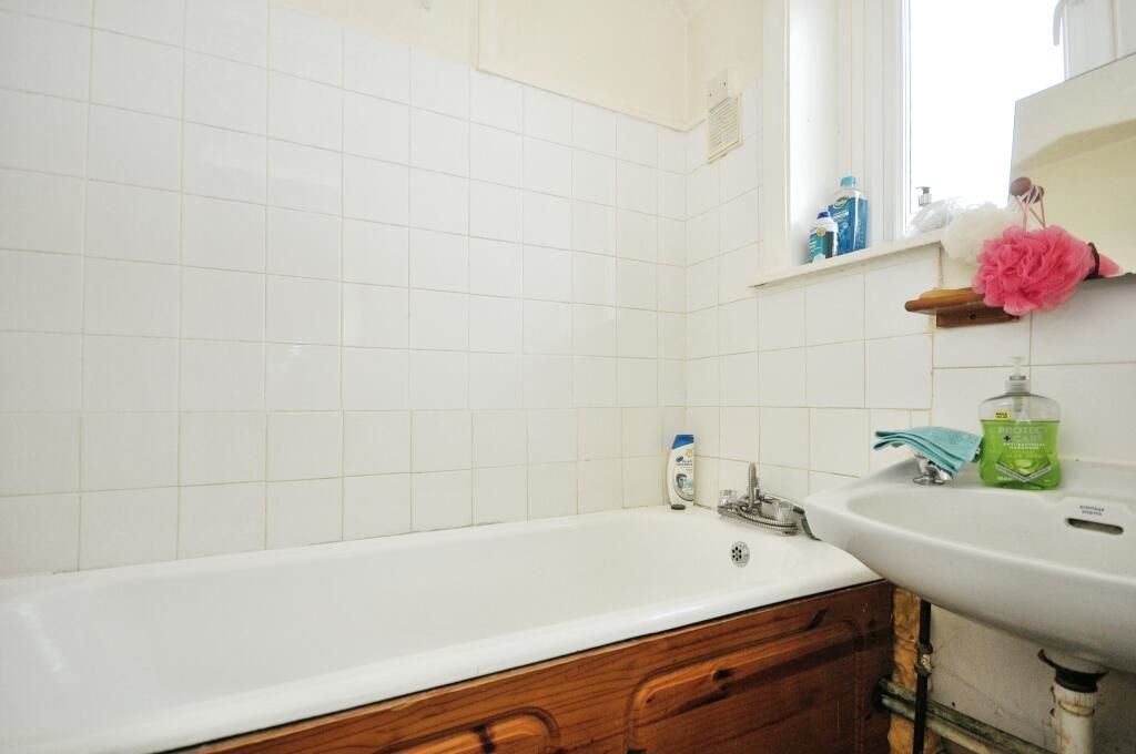 6 Cowden Street, London, SE6 3SW