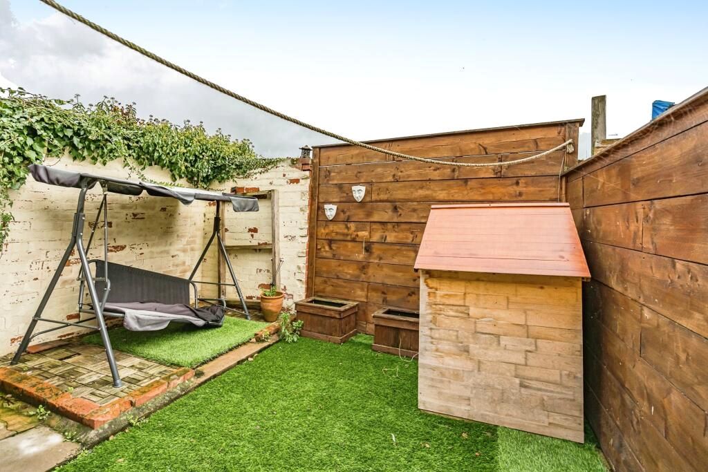 4 Church Road Lye, Stourbridge, West Midlands, DY9 8LS