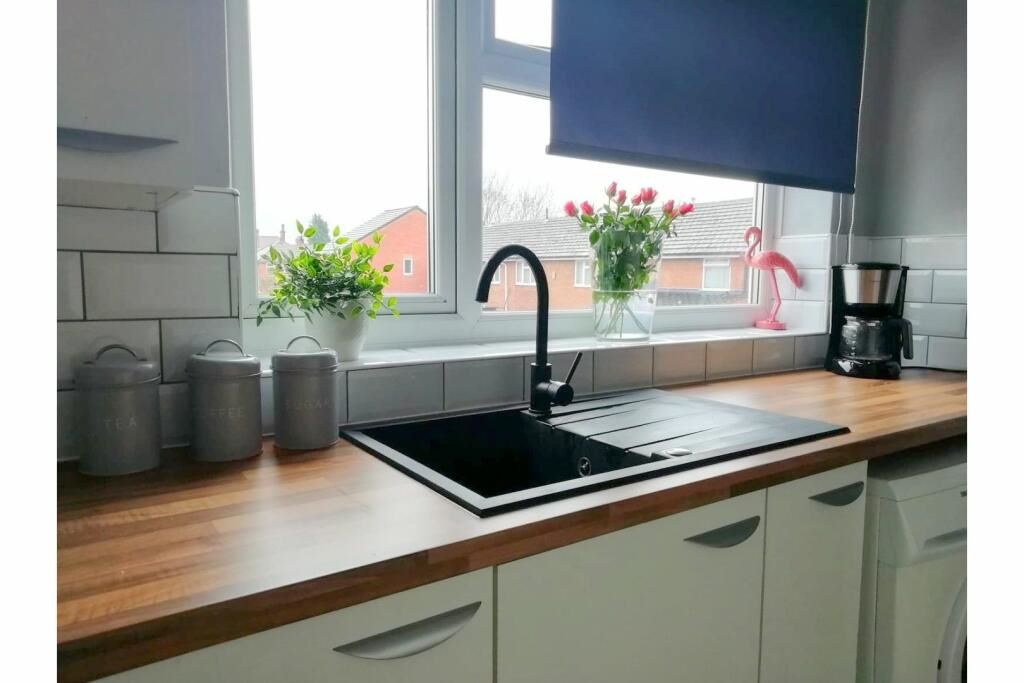 Trent, Staffordshire, DE14 2HU