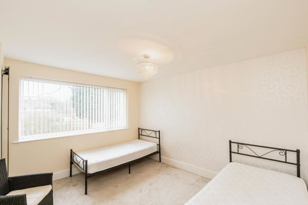 Irlam, Manchester, Lancashire, M44 6BT - Online Auctions