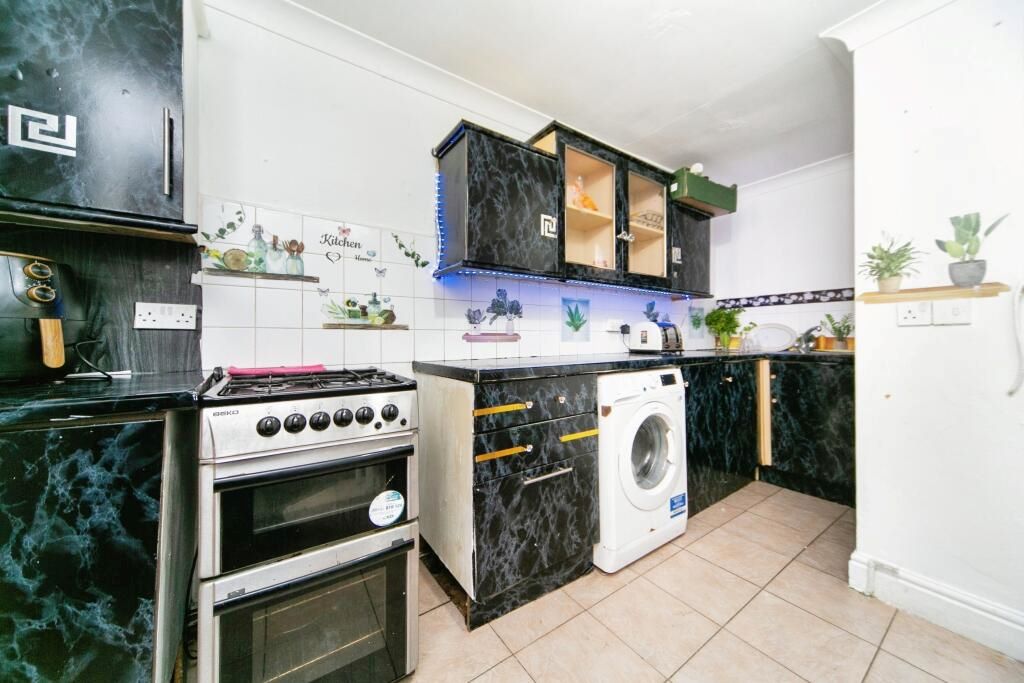 12 Grantham Street, Liverpool, Merseyside, L6 6BX