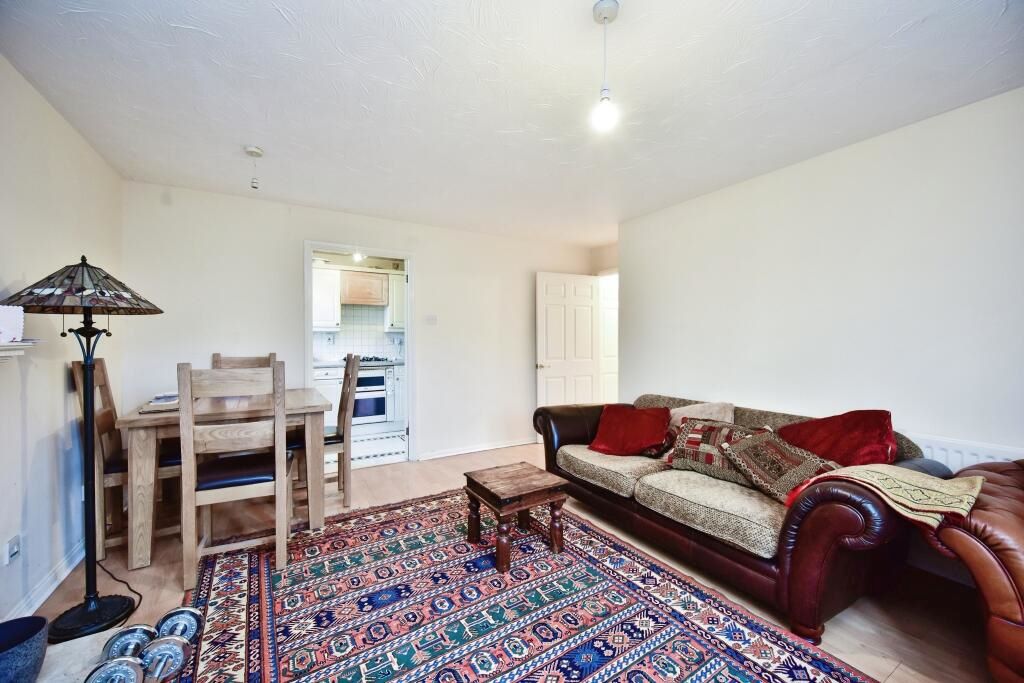 17 Bodiam Court, Maidstone, Kent, ME16 8LZ