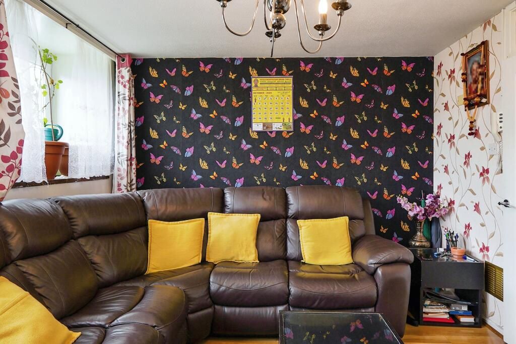 Flat 88 Badric Court, 5 Yelverton Road, London, SW11 3SW