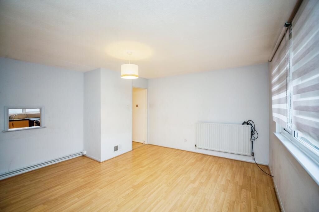 35 Gilbert Close, Swanscombe, Kent, DA10 0NH