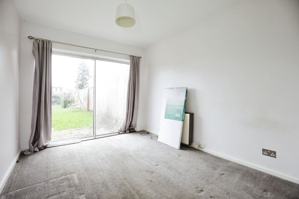 Rugby, Warwickshire, CV21 4NQ - Online Auctions