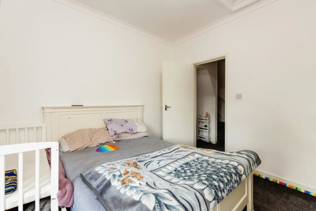 8 Caulton Street, Nottingham, Nottinghamshire, NG7 5AA