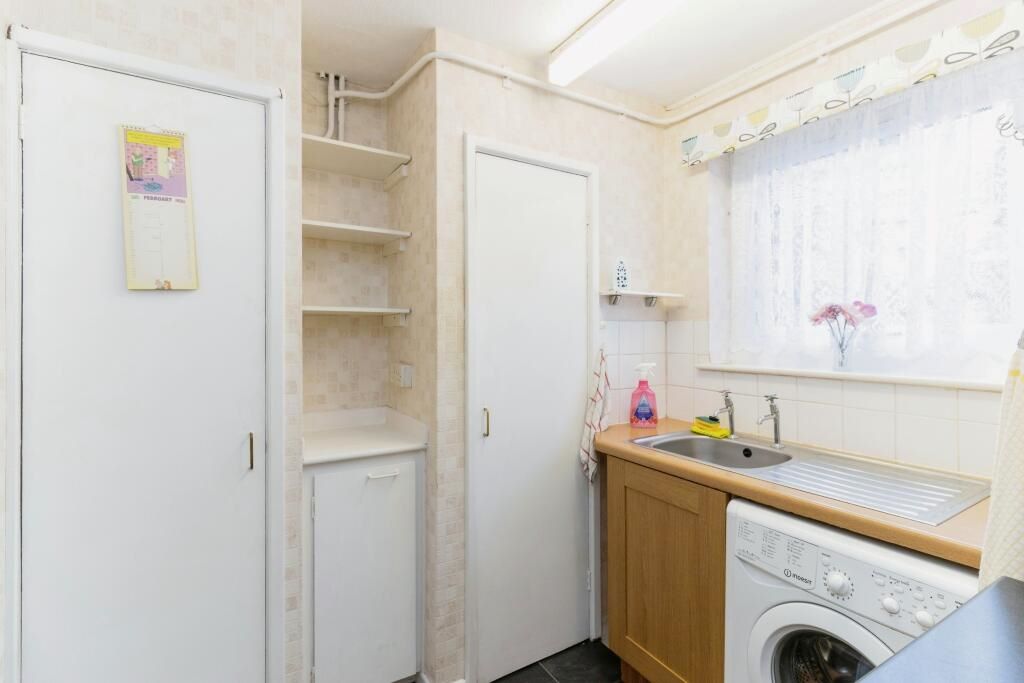 124 Vaughan Road, Exeter, Devon, EX1 3JN