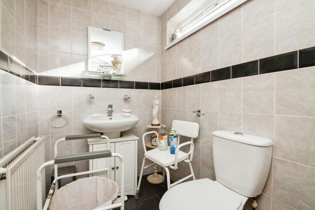 81 Galton Road, Smethwick, West Midlands, B67 5JX